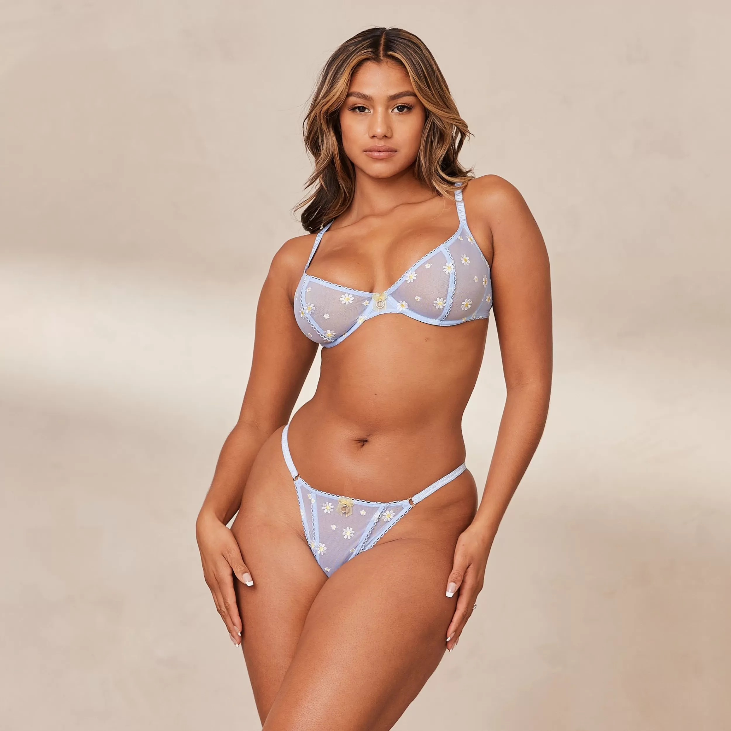 Kvinde Lounge Underwear Mesh | Sheer Floral Balcony Bh